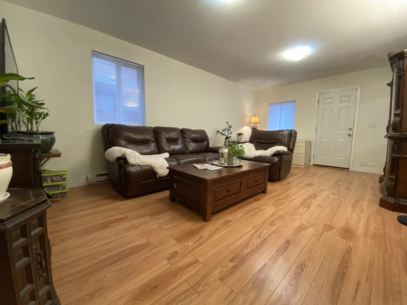 854A Westwood Street, Coquitlam BC V3C 3L2