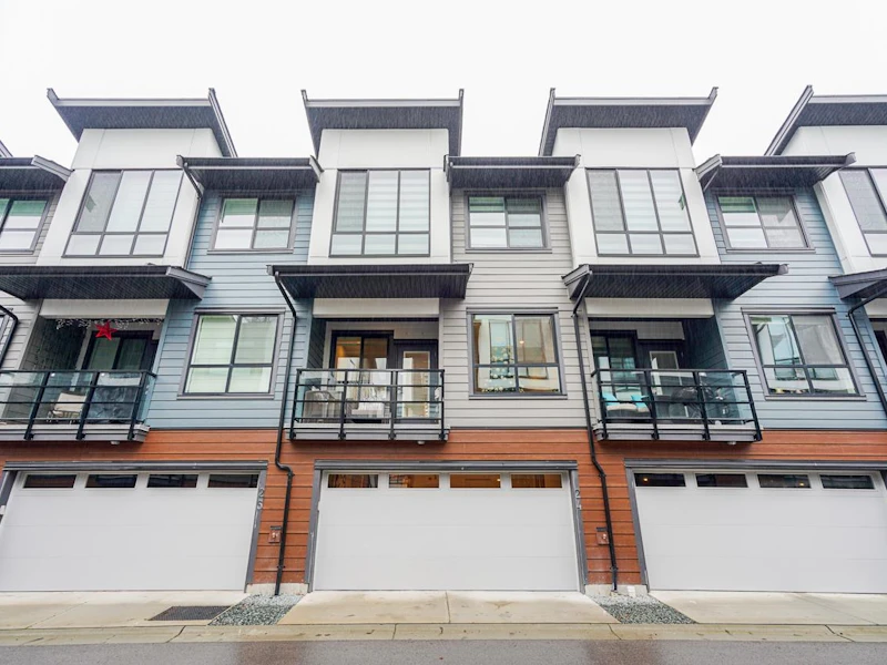 24 - 7177 194a Street, Surrey BC