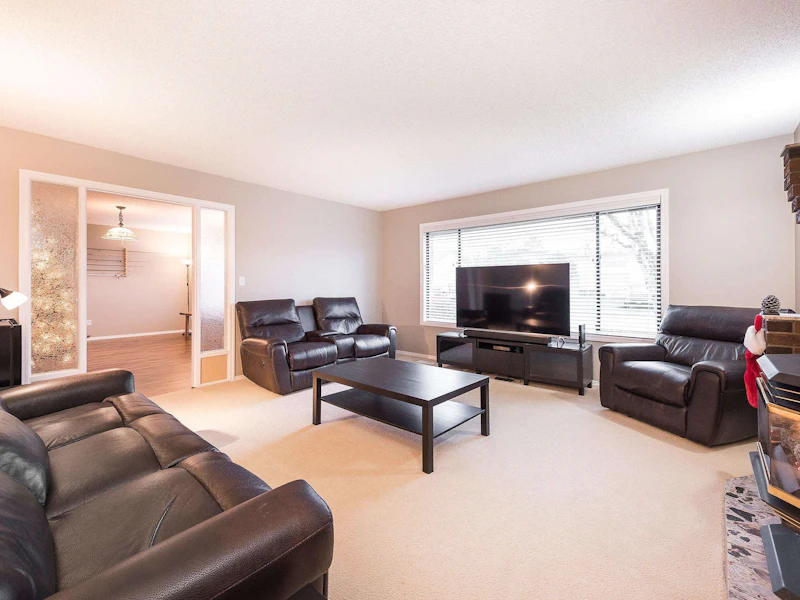 9108 Hazel Street, Chilliwack BC V2P 5N4