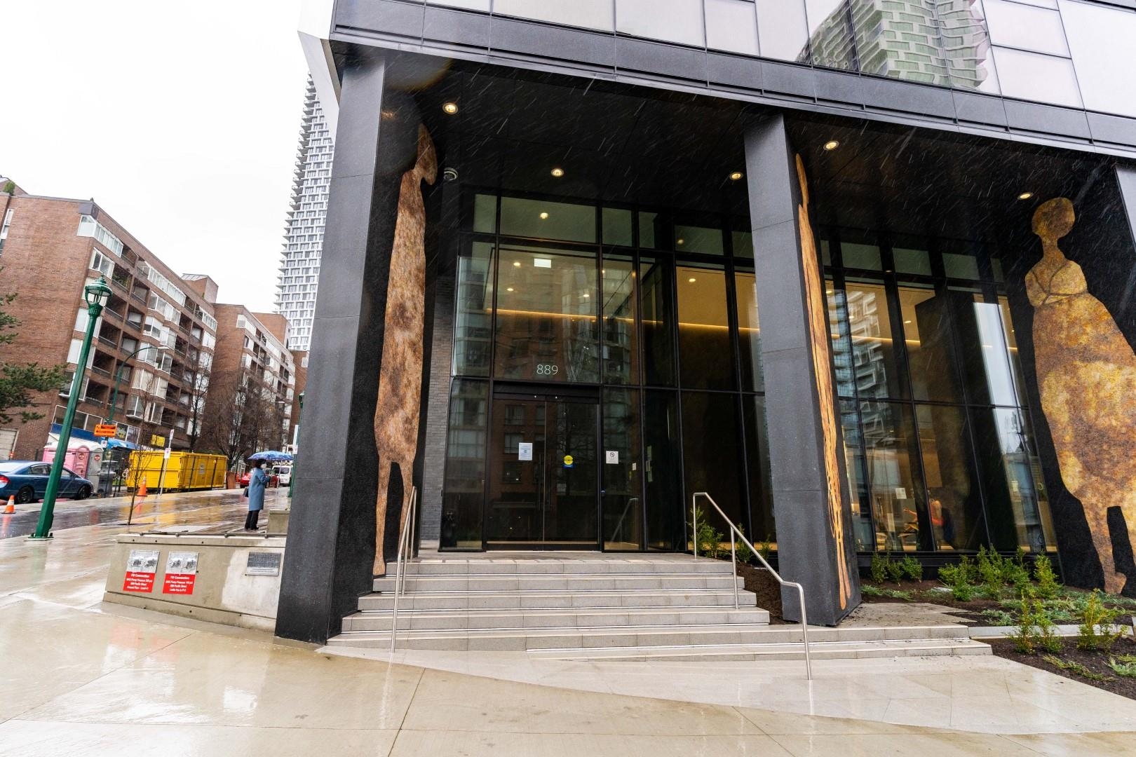 402-889 Pacific Street, Vancouver, BC, V6Z 1C3