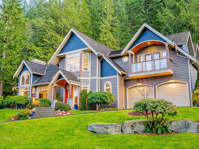 197 Stonegate Drive, West Vancouver BC V0N 3Z2