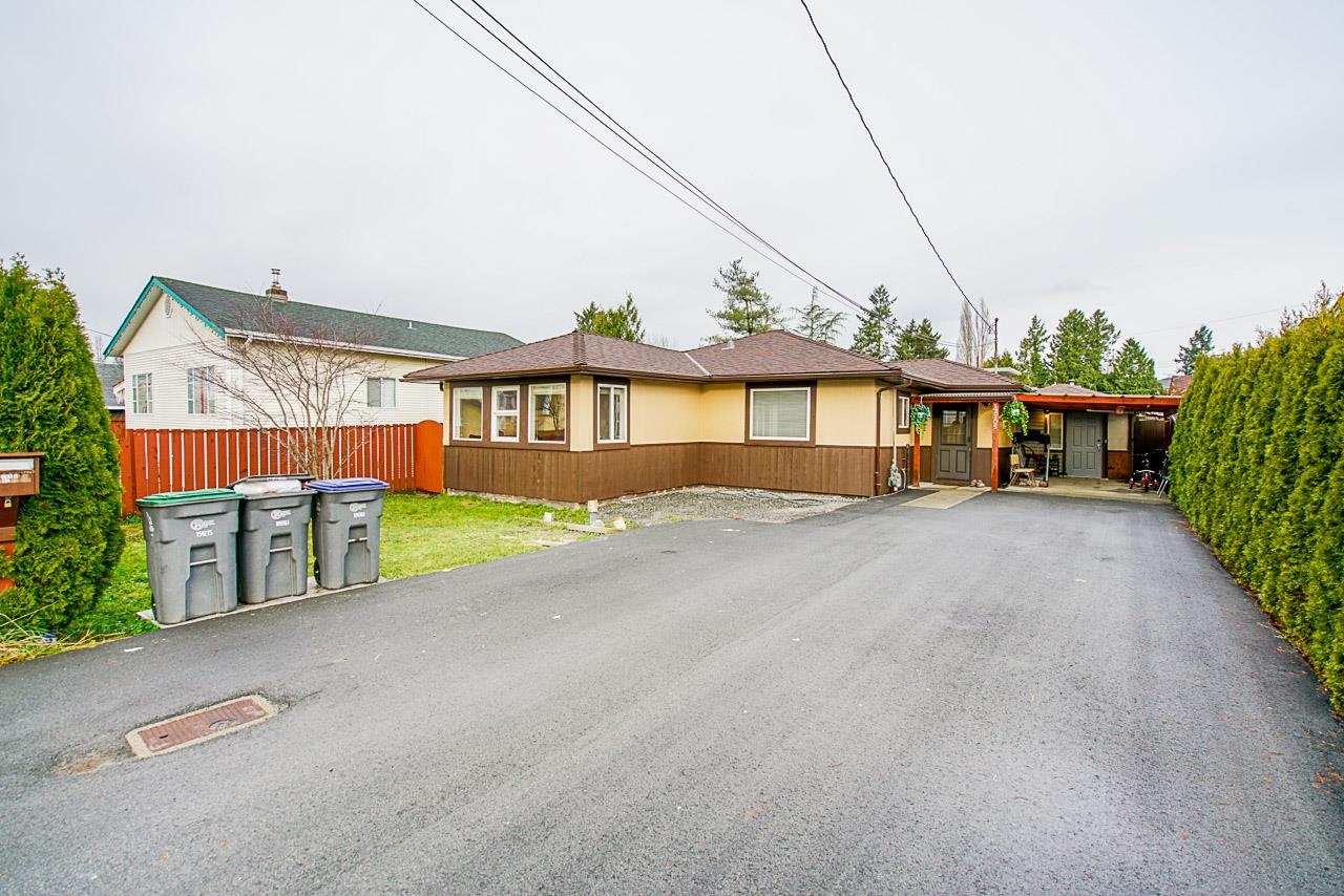 12705 114a Avenue, Surrey, BC, V3V 3P3