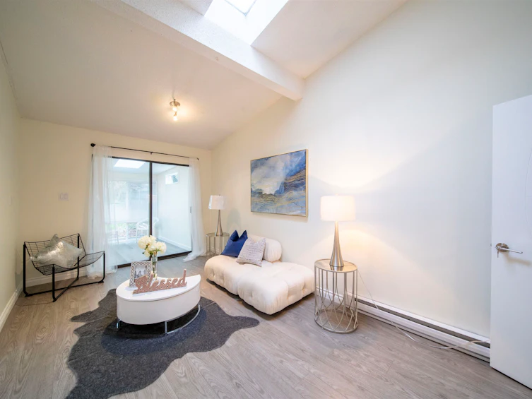 7060 No. 1 Road, Richmond, BC, V7C 1T6