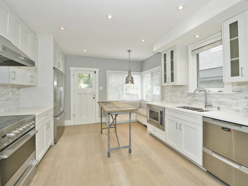 4584 Blenheim Street, Vancouver BC V6L 3A2