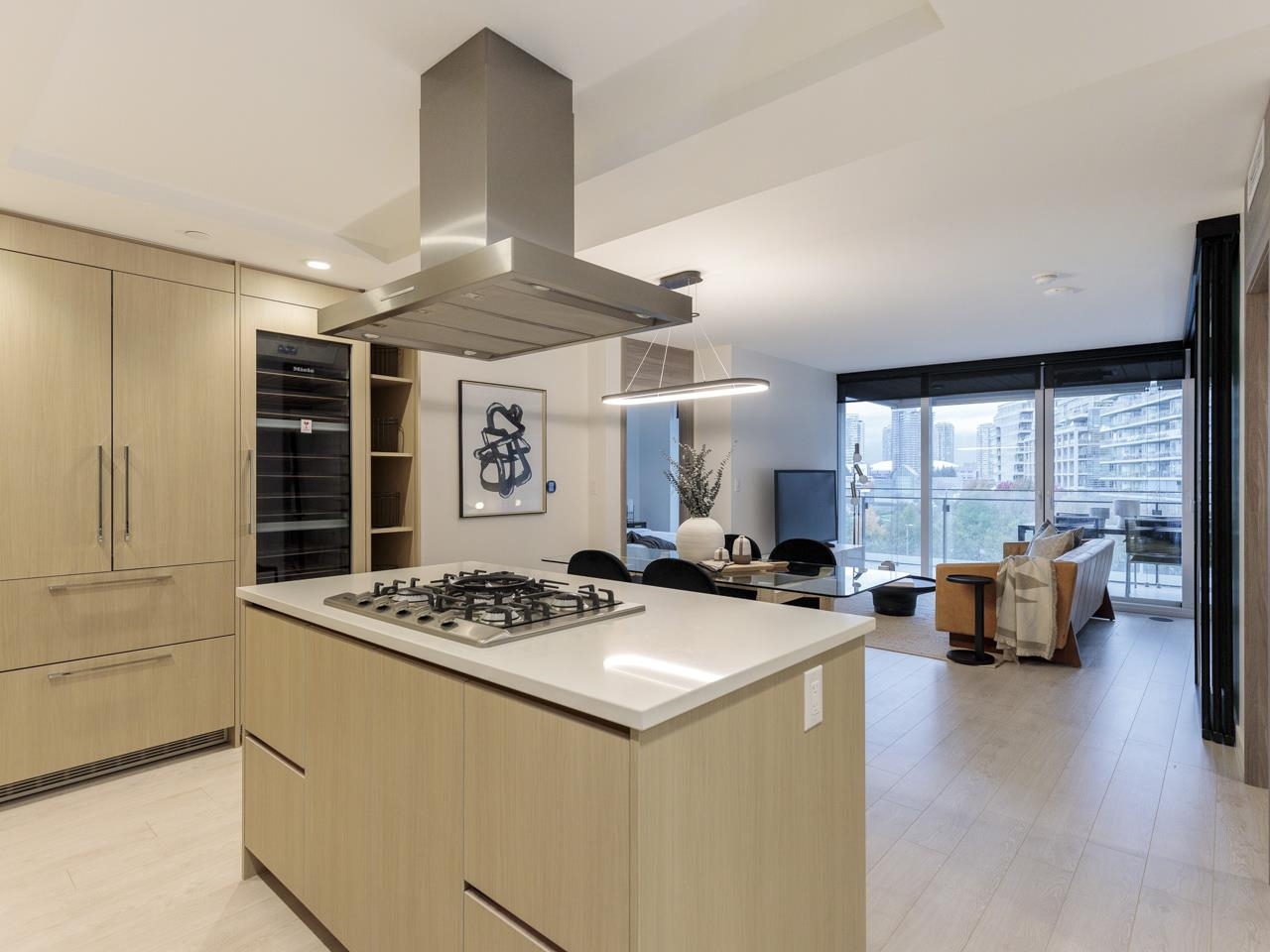 611-1768 Cook Street, Vancouver, BC, V5Y 0N3