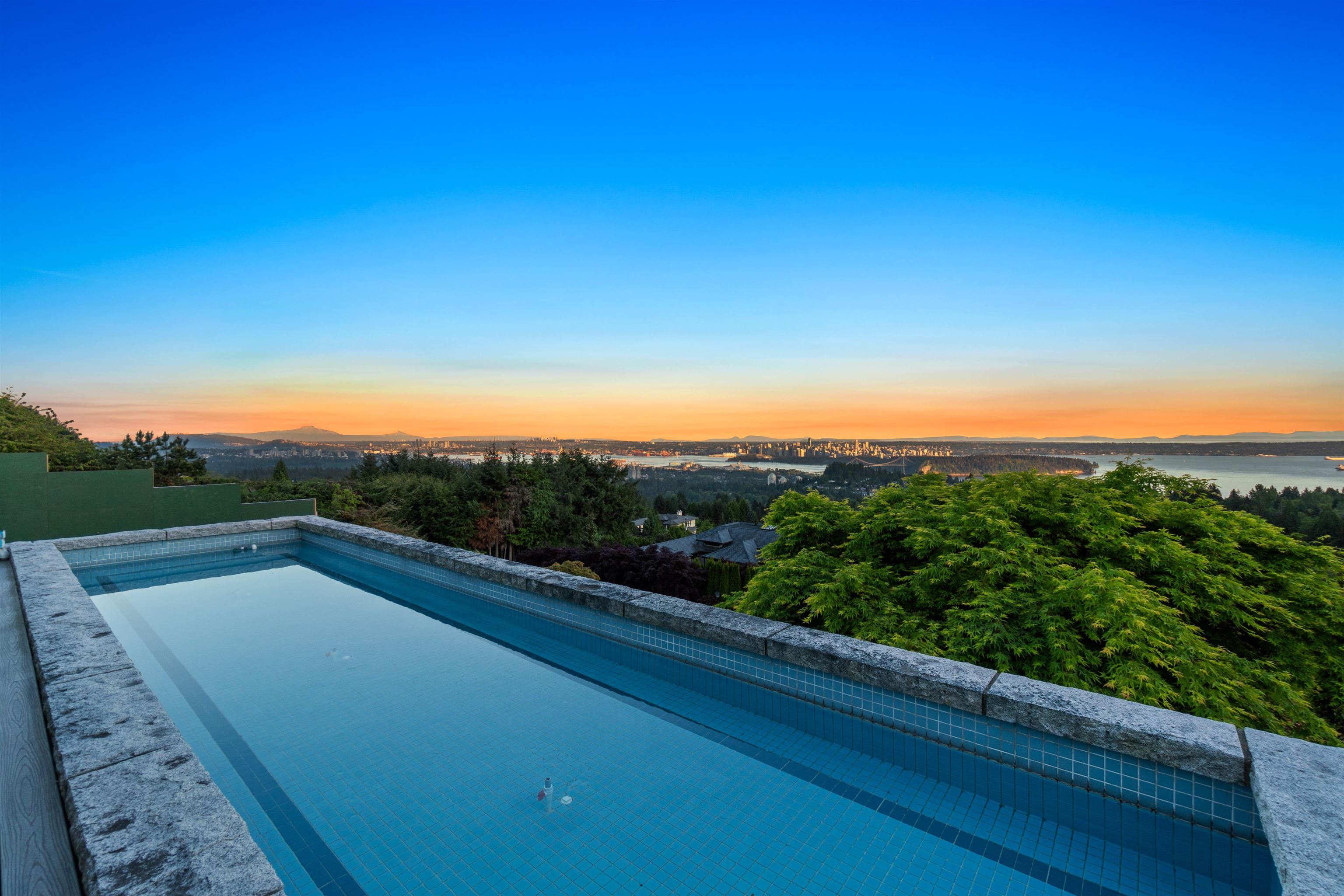 965 King Georges Way, West Vancouver, BC, V7S 1S6