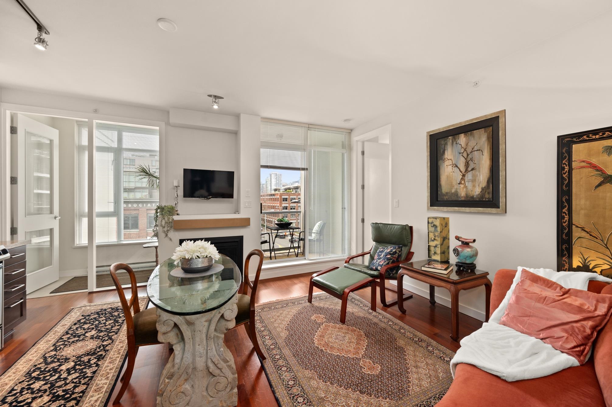 310-2055 Yukon Street, Vancouver, BC, V5Y 4B7