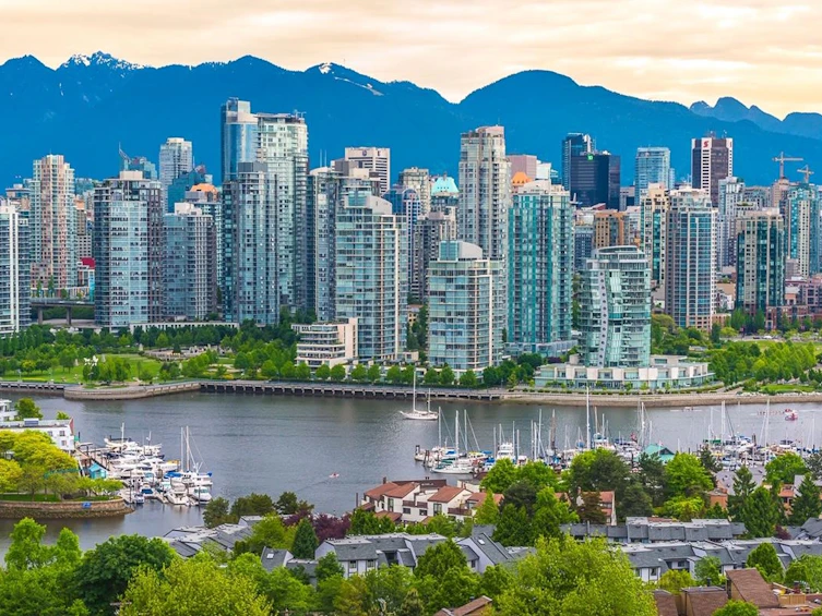 900-1235 W Broadway Street, Vancouver, BC, V6H 1G7