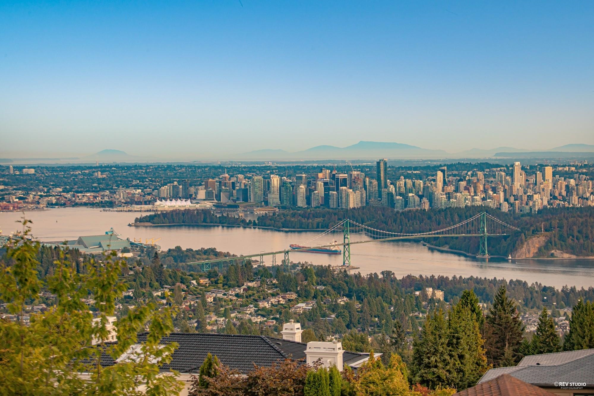 1418 Bramwell Road, West Vancouver, BC, V7S 2N9