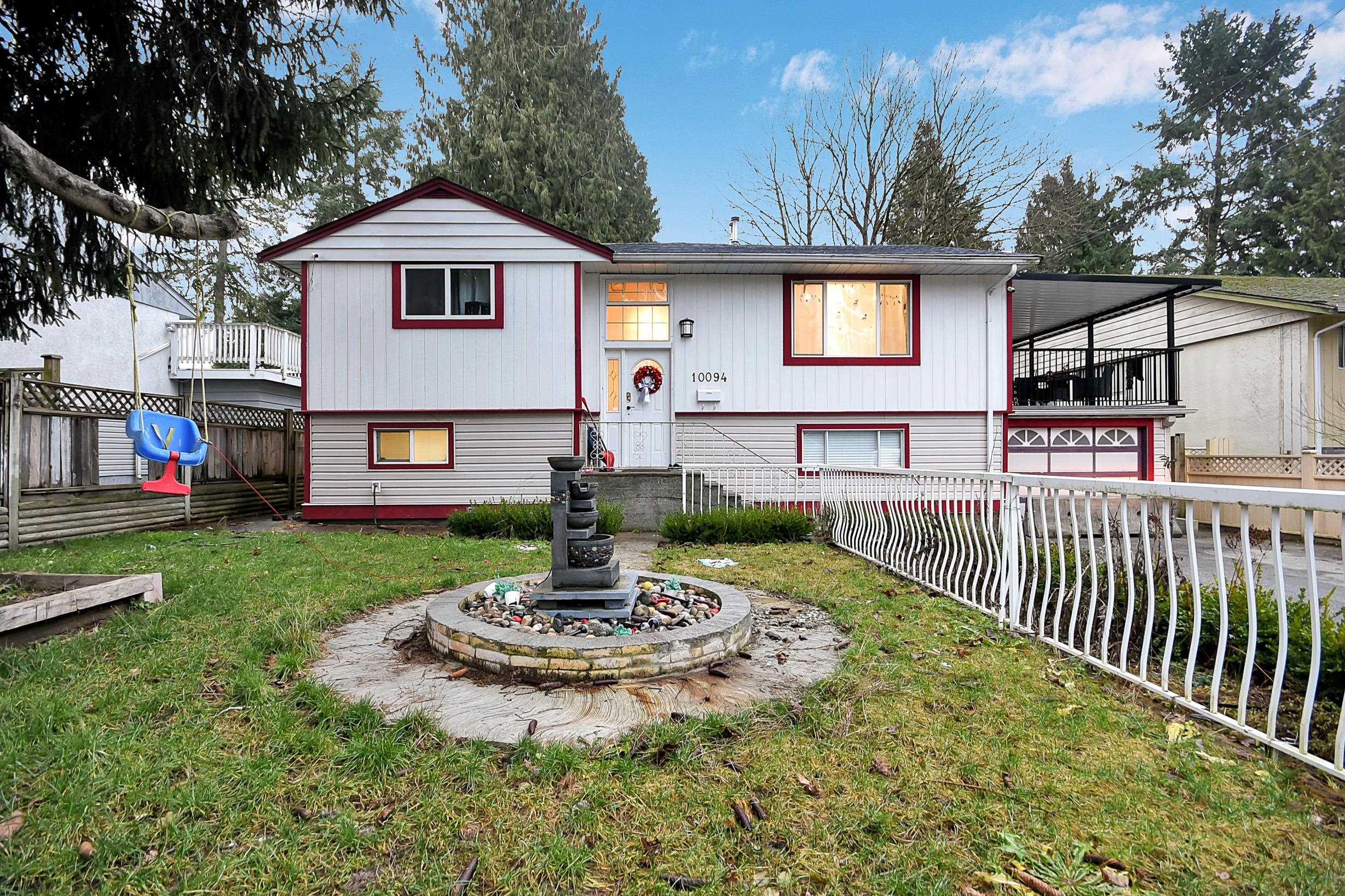 10094 128 Street, Surrey, BC, V3T 2Y9