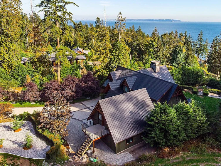 949 Arbutus Bay Lane, Bowen Island, BC, V0N 1G2