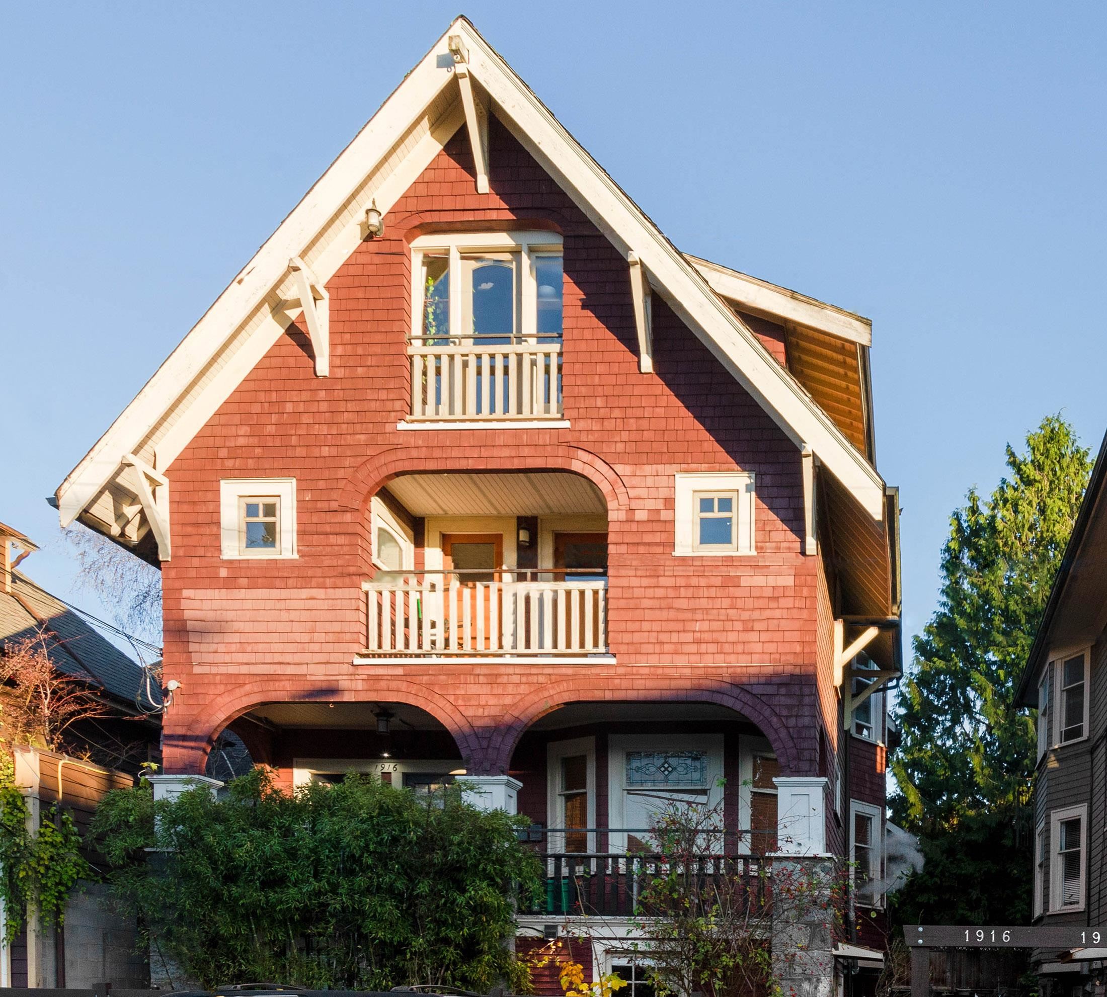 1916 Stephens Street, Vancouver, BC, V6K 3V9
