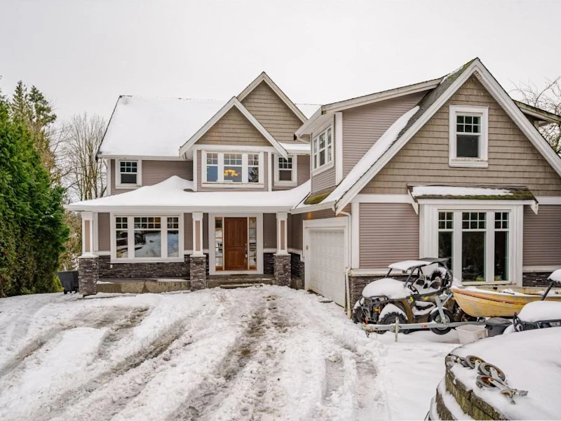 1192 Gladwin Road, Abbotsford BC V2T 5Y3