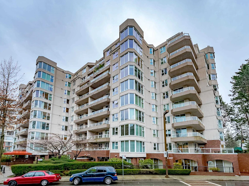 604 - 522 Moberly Road, Vancouver BC V5Z 4G4