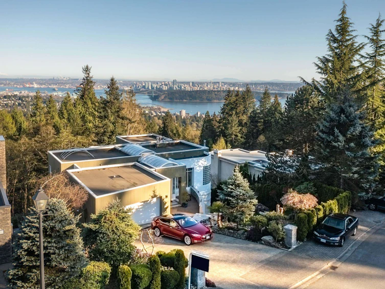 2548 Westhill Close, West Vancouver, BC, V7S 3E6