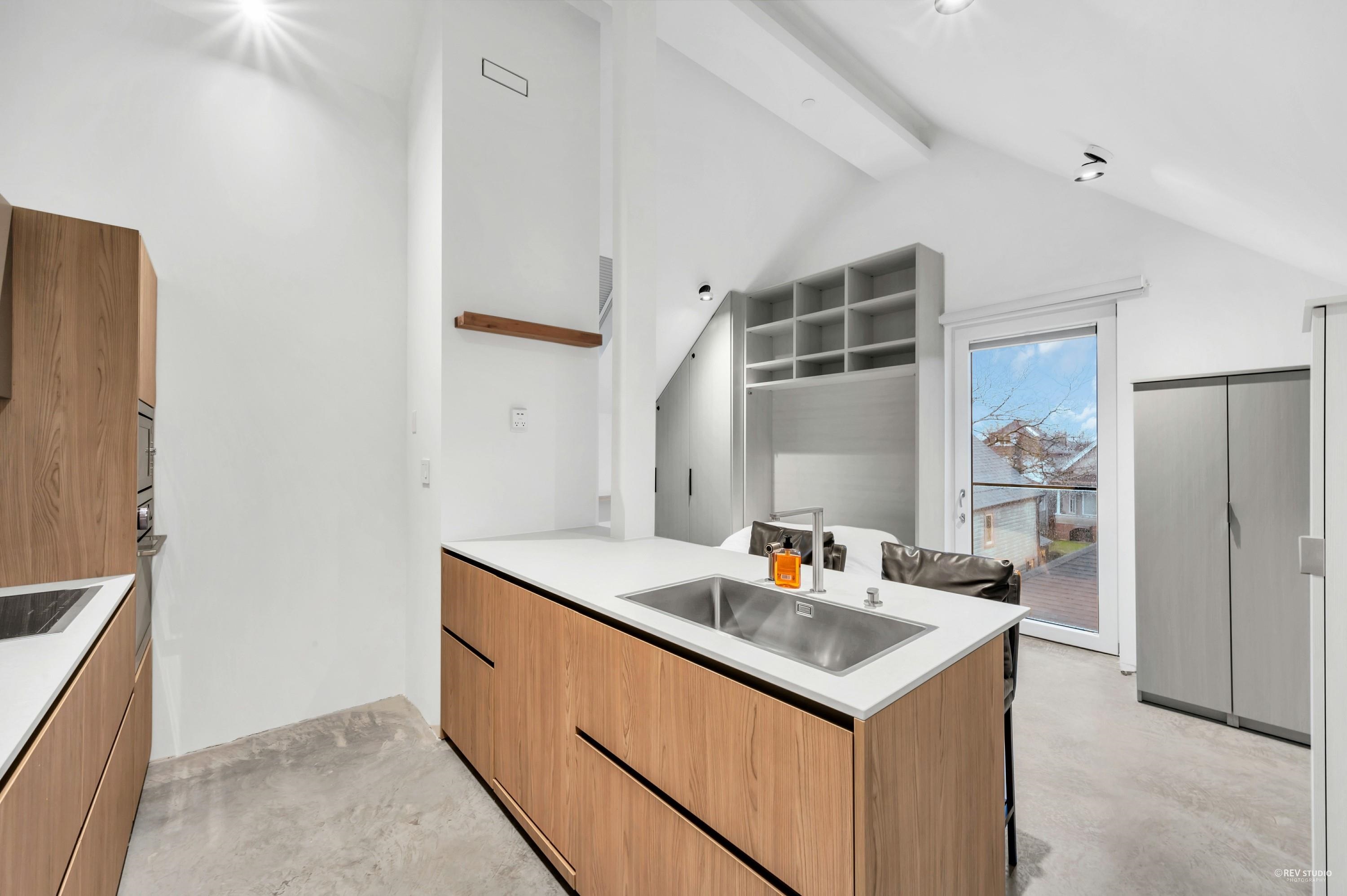 3-829 Keefer Street, Vancouver, BC, V6A 1Y8