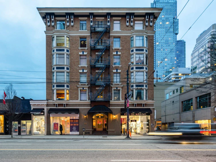 24-777 Burrard Street, Vancouver, BC, V6Z 1X7