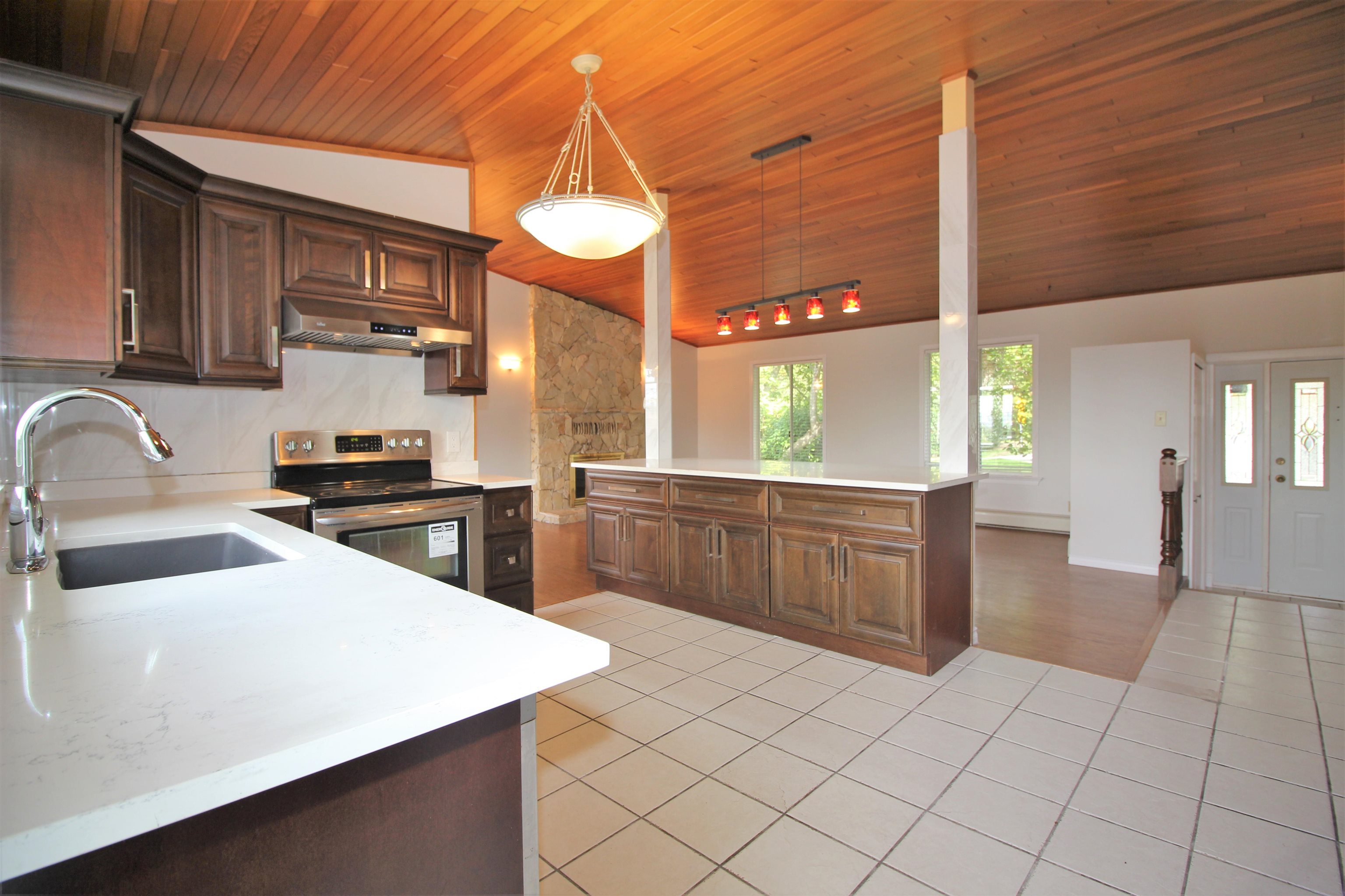 11351 136 Street, Surrey, BC, V3R 6V4