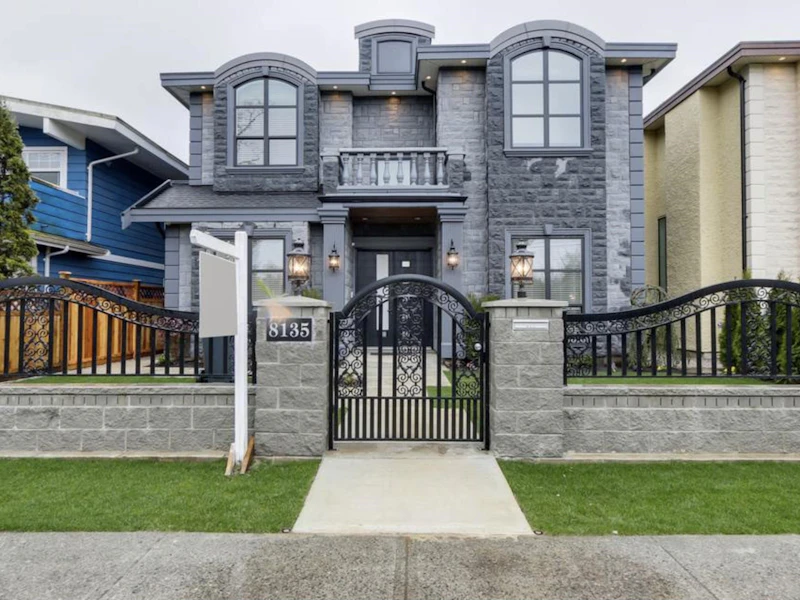 8135 No. 3 Road, Richmond BC V6Y 2E4