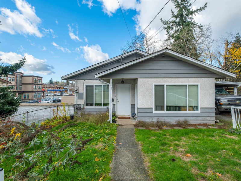 2633 Cyril Street, Abbotsford BC V2S 2G4