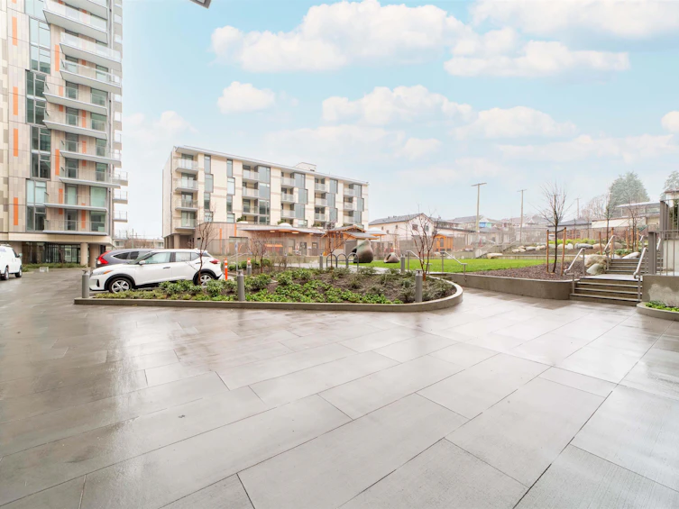403-8181 Chester Street, Vancouver, BC, V5X 0J9