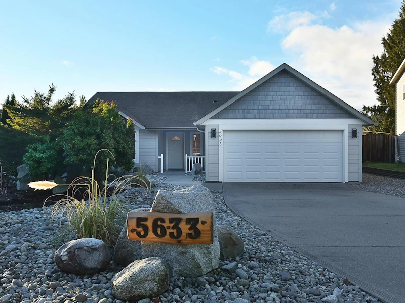 5633 Nickerson Road, Sechelt BC