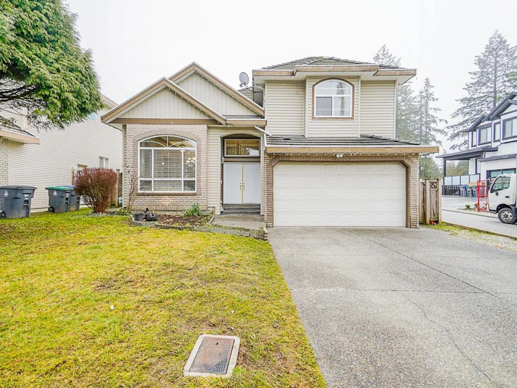 13222 60 Avenue, Surrey, BC, V3X 2M2