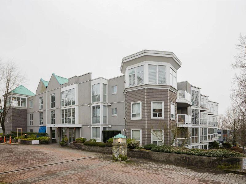 202 - 8460 Jellicoe Street, Vancouver BC V5S 4S8