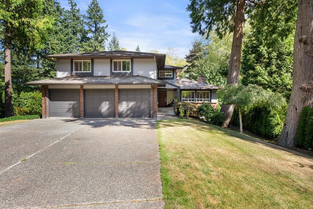 13455 26 Avenue, Surrey, BC, V4P 1Y4