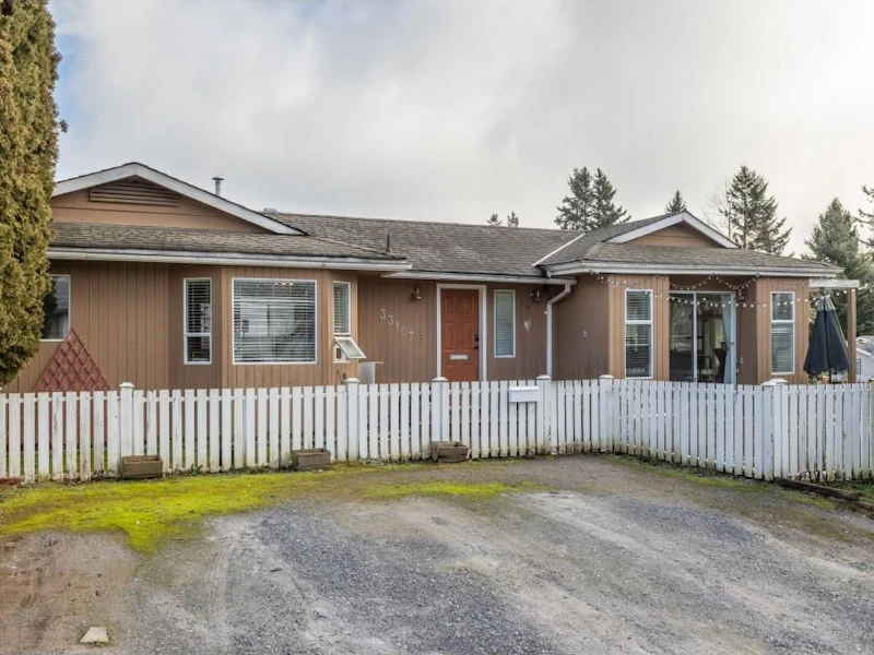 33107 Myrtle Avenue, Mission BC V2V 4R6