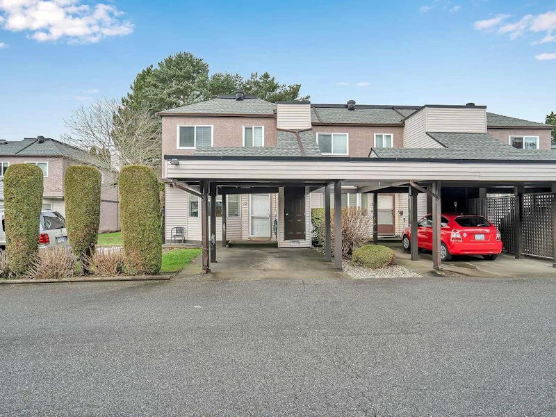 12 - 7549 140th Street, Surrey BC V3W 5J9