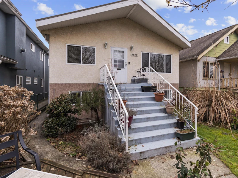 2857 Pandora Street, Vancouver BC V5K 1W3