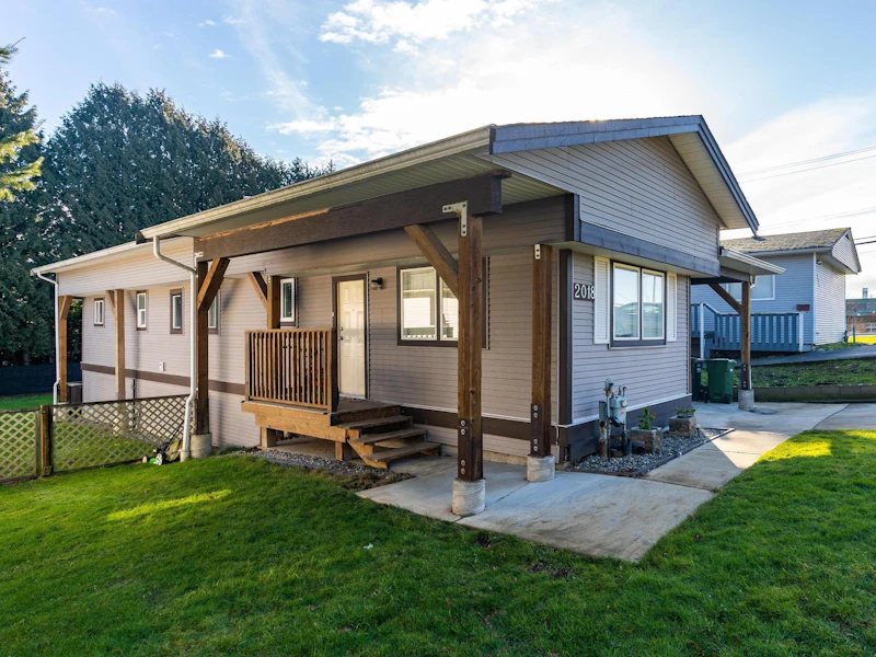 2018 Oakridge Crescent, Abbotsford BC