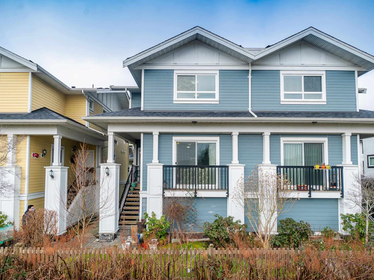 28-1130 Ewen Avenue, New Westminster, BC, V3M 5E4