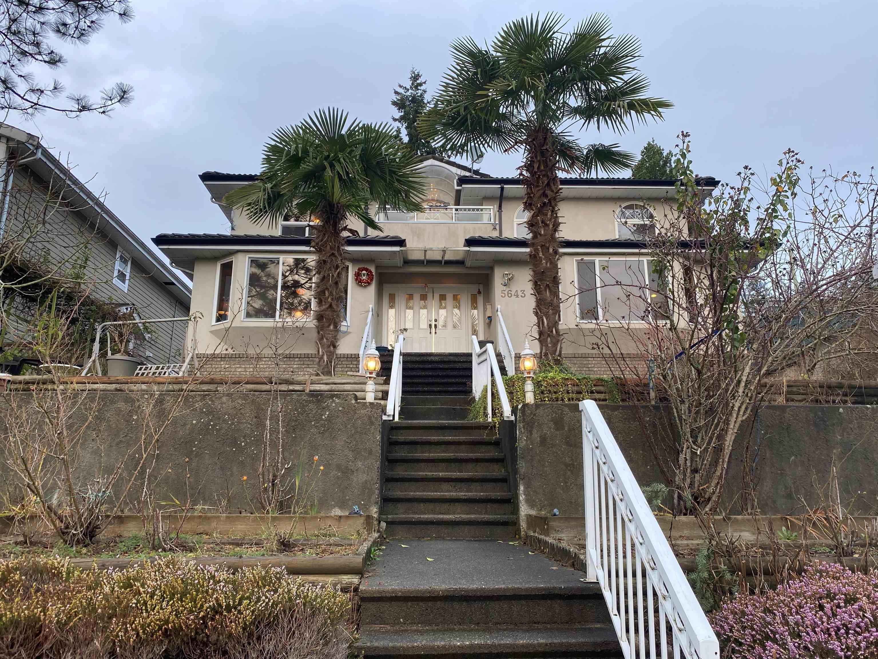 5643 Patrick Street, Burnaby, BC, V5J 3B4
