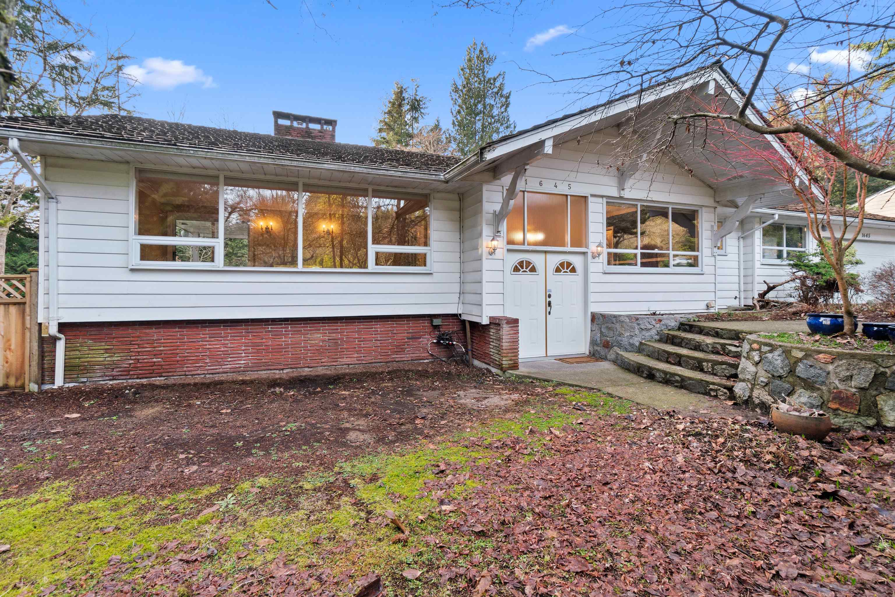 1645 Taylor Way Boulevard, West Vancouver, BC, V7S 1N5