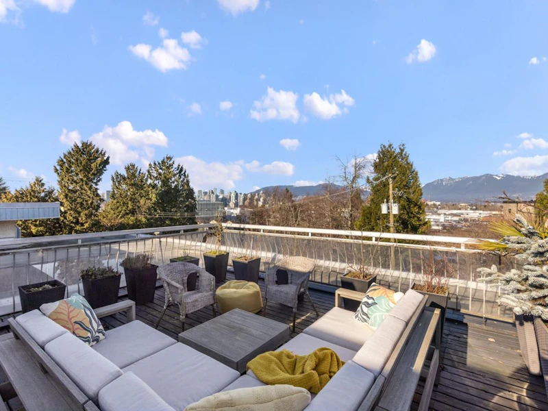 416 - 711 E 6th Avenue, Vancouver BC V5T 1L7