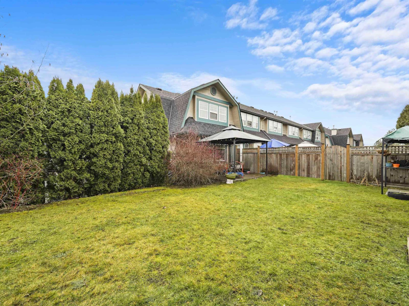 7 - 11165 Gilker Hill Road, Maple Ridge BC V2W 1V5