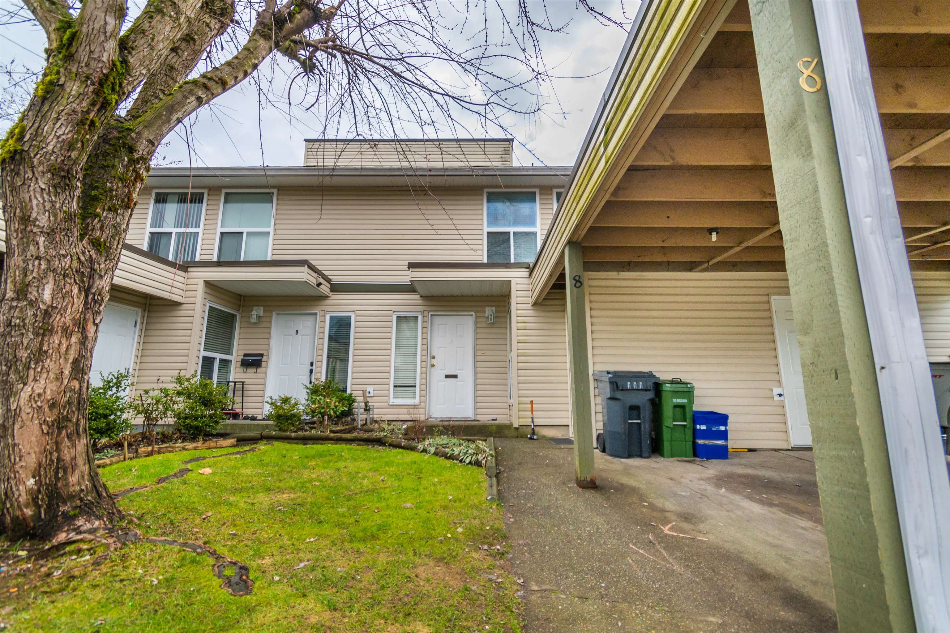 8-3030 Trethewey Street, Abbotsford, BC, V2T 4N2