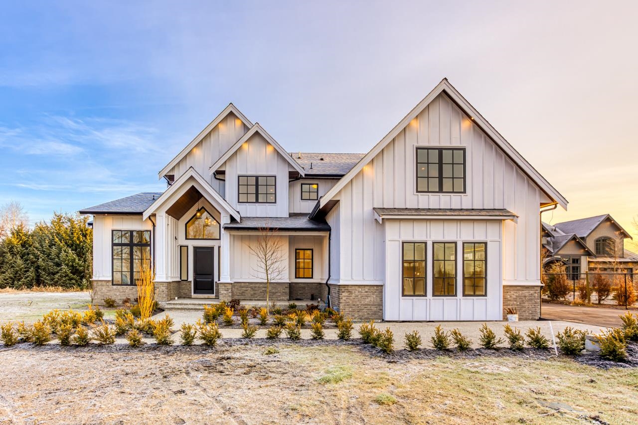 21373 64 Avenue, Langley, BC, V2Y 1M4