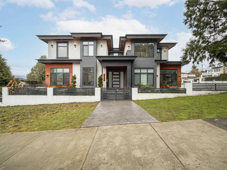 6488 Gordon Avenue, Burnaby, BC, V5E 3M1