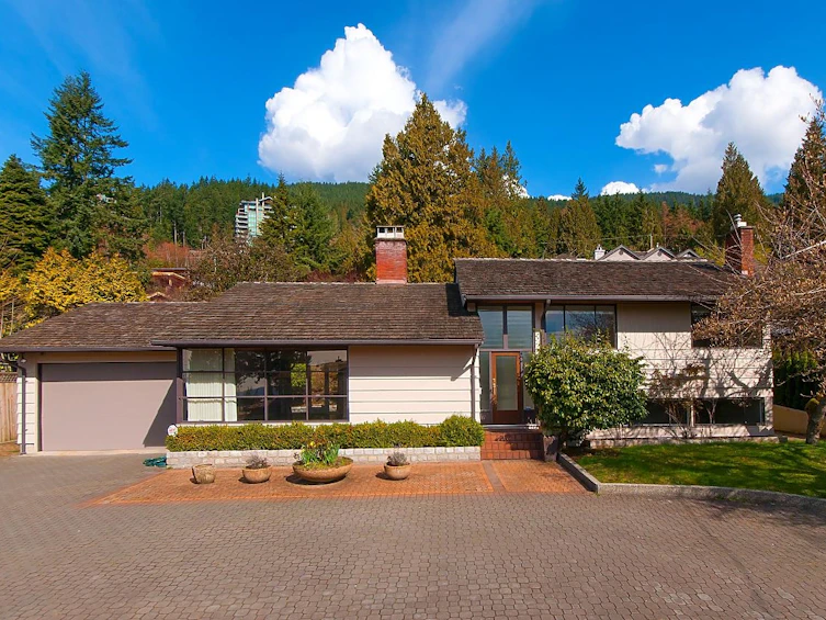 3171 Westmount Place, West Vancouver, BC, V7V 3G4