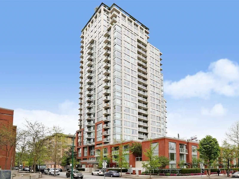 1211 - 550 Taylor Street, Vancouver BC V6B 1R1
