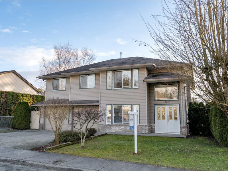 35158 Christina Place, Abbotsford BC V2S 8H1