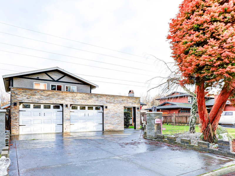 450 Shannon Way, Delta BC V4M 2W5