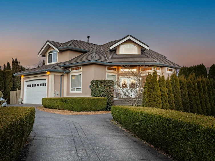 34743 Pakenham Place, Mission, BC, V2V 7A6