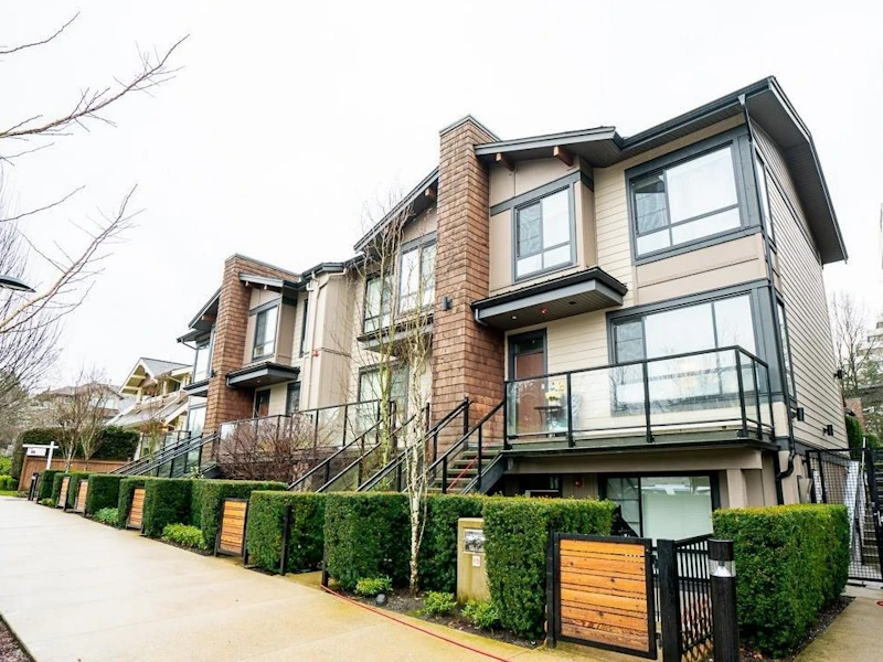 32 - 3728 Thurston Street, Burnaby BC V5H 1H7