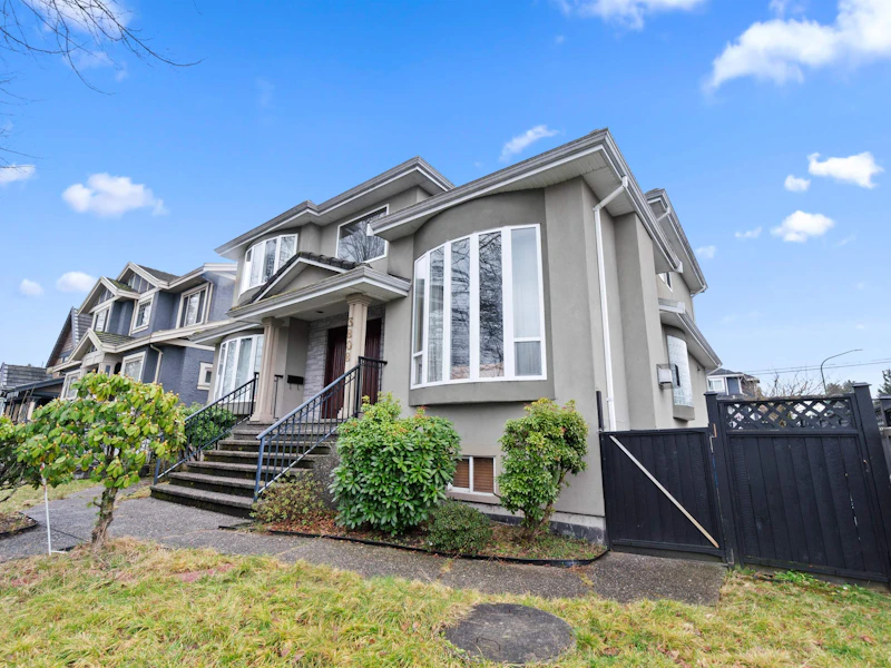 3808 Nithsdale Street, Burnaby BC V5G 1P6