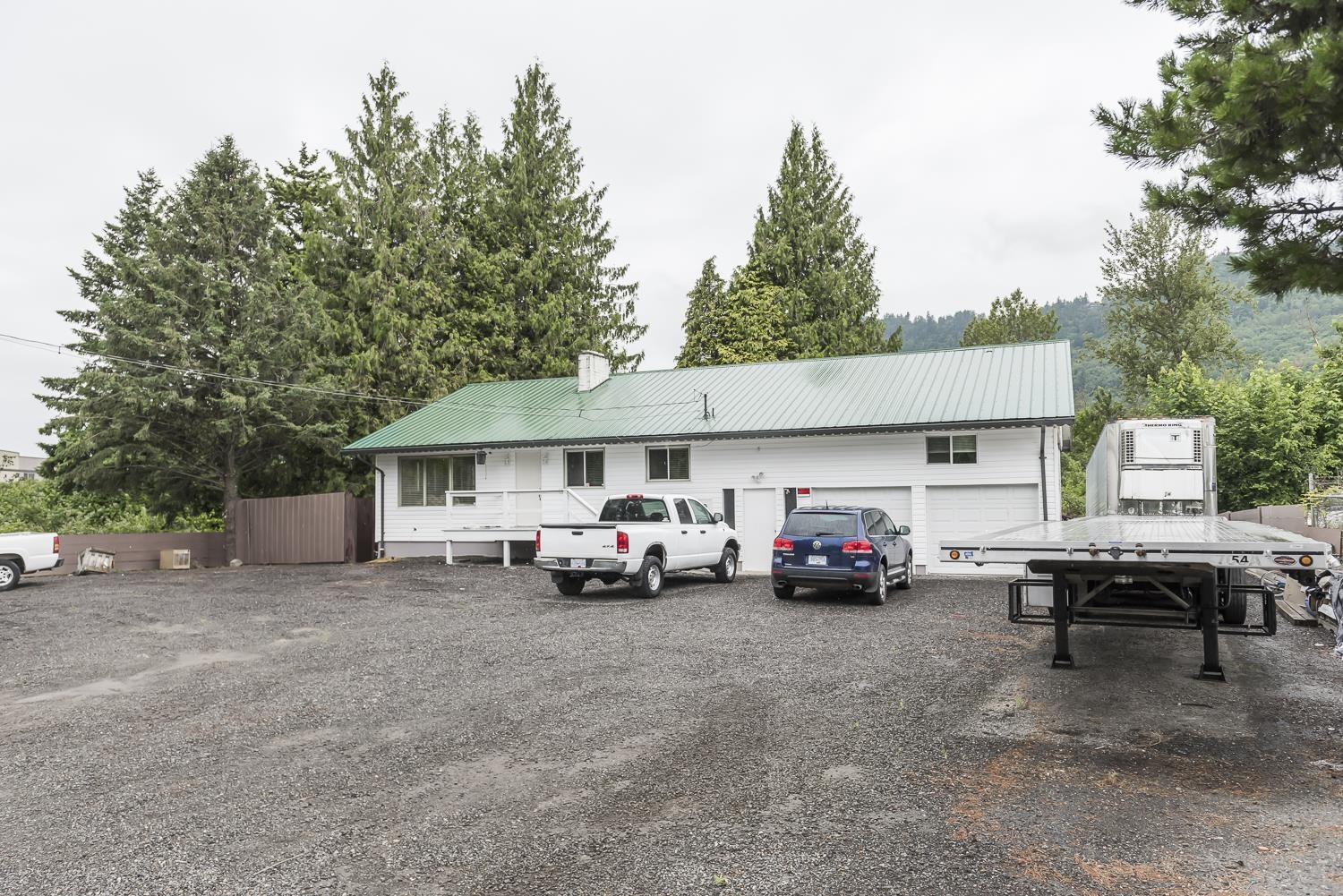 7975 Aitken Road, Chilliwack, BC, V2R 4H5