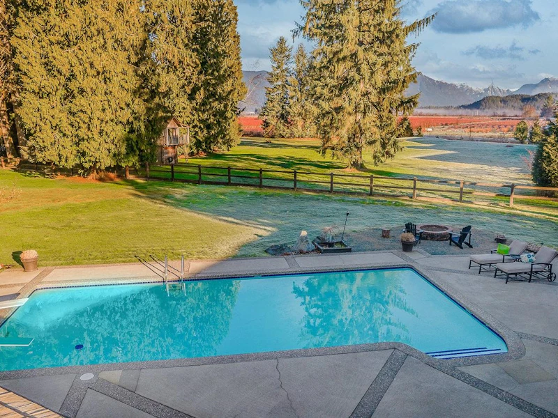 13535 Park Lane, Maple Ridge BC V4R 2T1